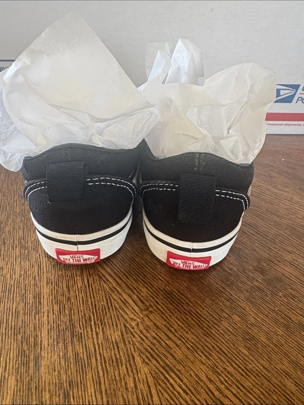 VANS Toddler Black and White Low-Top, Slip On, Old Skool Sneakers Size 8
